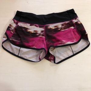 Lululemon women’s pink designed shorts
